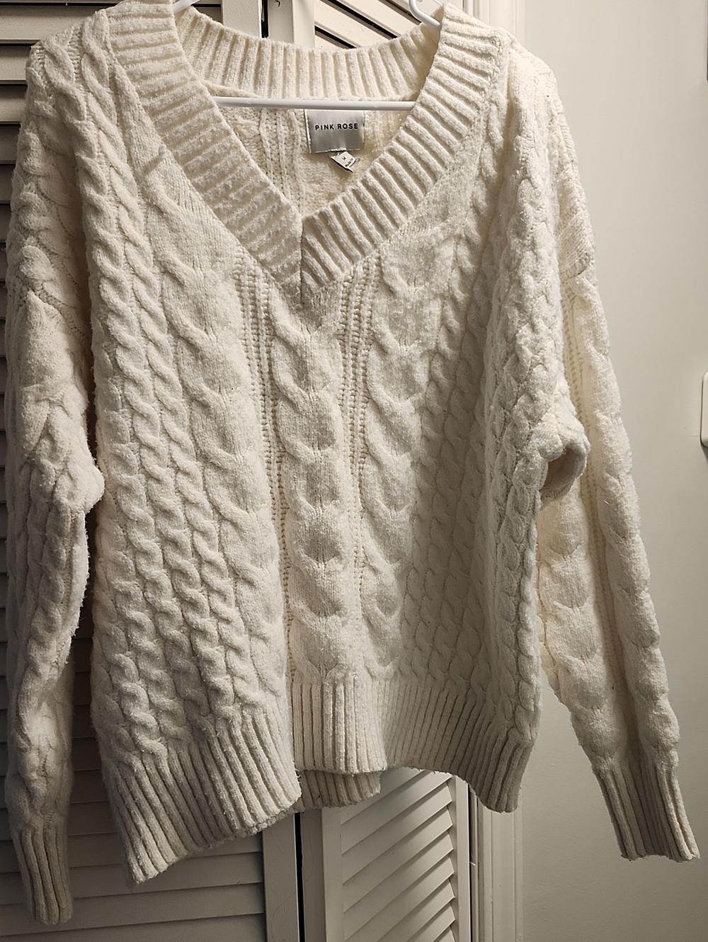 Pink Rose Cream Cable-Knit V-Neck Sweater